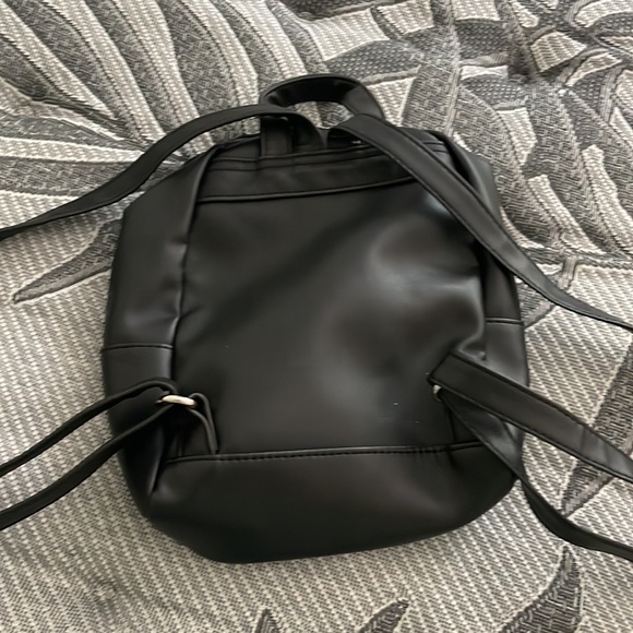 Kids backpack - Picture 3 of 5